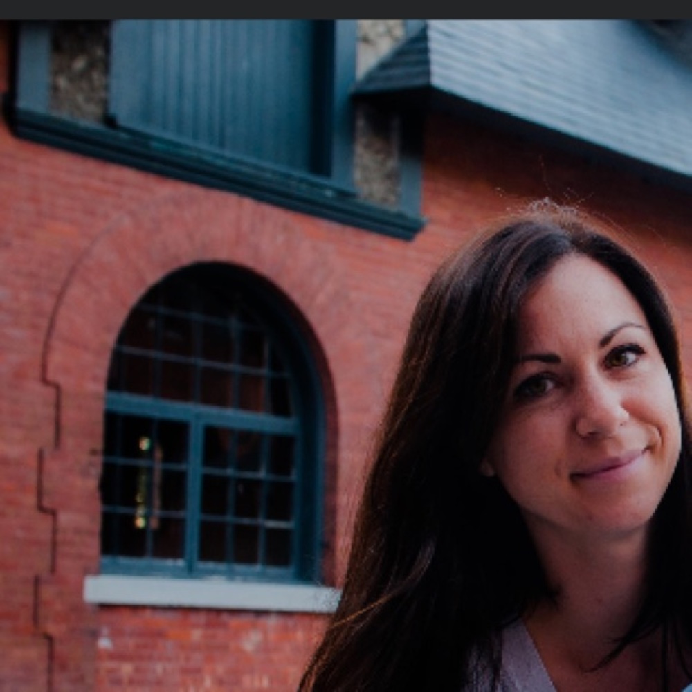 Meet your Posher, Kellie